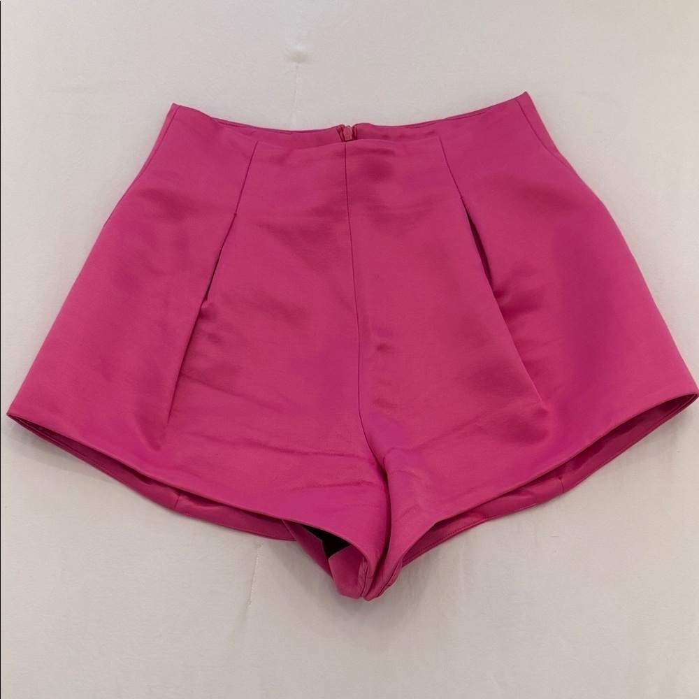 Zara High Waist Fuchsia Shorts